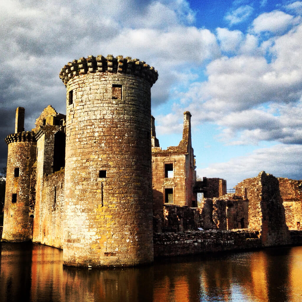 caerlaverock_castle_2