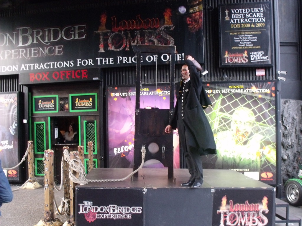 The London Bridge Experience and London Tombs