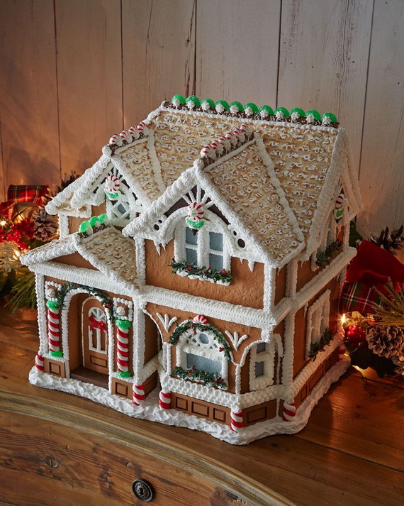 Gingerbread House 19